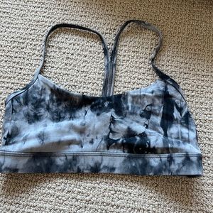 lulu lemon sports bra